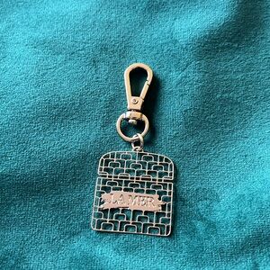 Brand New La Mer Small Gold Filagree Creme Holiday Ornament / Keychain/ Charm